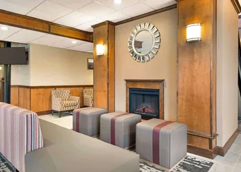 Best Western Green Bay Inn Conference Center hotel thumbnail 2