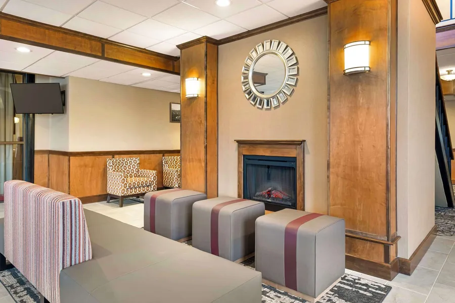Best Western Green Bay Inn Conference Center hotel detail image 2