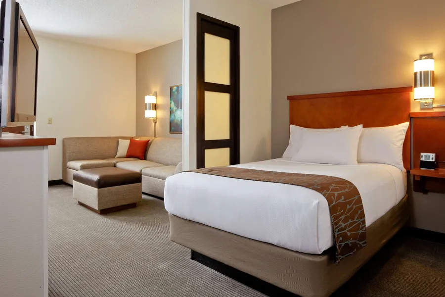 Hyatt Place Chicago/Lombard/Oak Brook hotel detail image 6