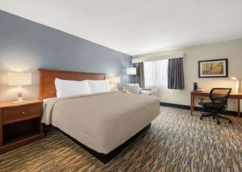 Best Western Inn hotel thumbnail 8