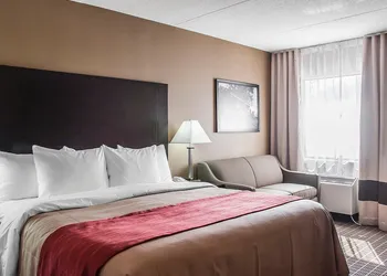 Comfort Inn hotel thumbnail 8