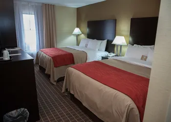 Comfort Inn hotel thumbnail 4