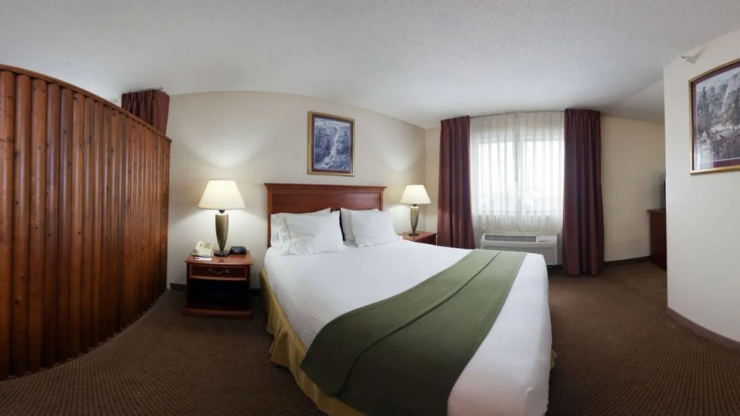 Holiday Inn Express Adrian by IHG hotel detail image 2