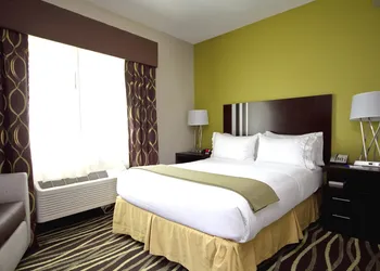 Holiday Inn Express Adrian by IHG hotel thumbnail 7