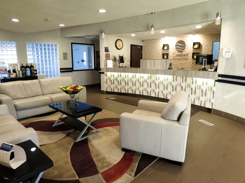 Comfort Inn & Suites Medicine Hat hotel detail image 6