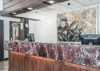 Quality Hotel Fallsview Cascade hotel thumbnail 3