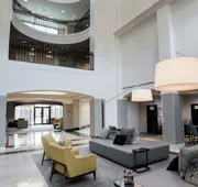 Courtyard by Marriott Hickory hotel detail image 4