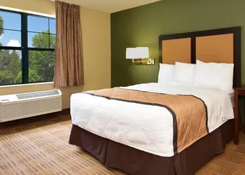 Suburban Studios Jackson North hotel thumbnail 4