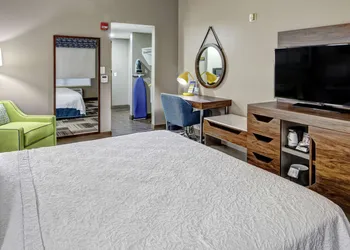 Hampton Inn Latrobe hotel thumbnail 7