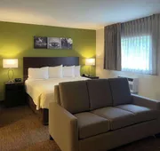 Suburban Studios Melbourne Airport hotel detail image 7