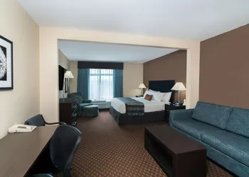 Wingate by Wyndham Lexington hotel thumbnail 6