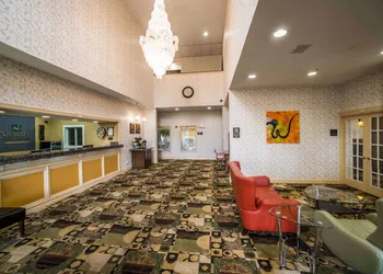 Quality Inn Litchfield Route 66 hotel thumbnail 5