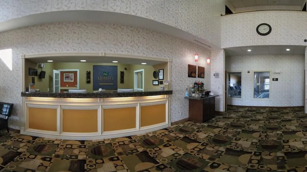 Quality Inn Litchfield Route 66 hotel detail image 6