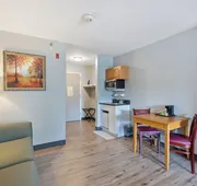 Ramada by Wyndham Saco/Old Orchard Beach Area hotel detail image 3