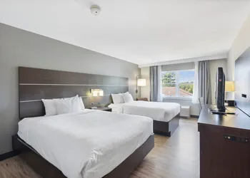 Ramada by Wyndham Saco/Old Orchard Beach Area hotel thumbnail 5