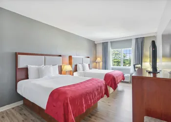Ramada by Wyndham Saco/Old Orchard Beach Area hotel thumbnail 7