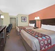 Super 8 by Wyndham Ottumwa hotel detail image 7