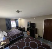 Super 8 by Wyndham Escanaba hotel detail image 7