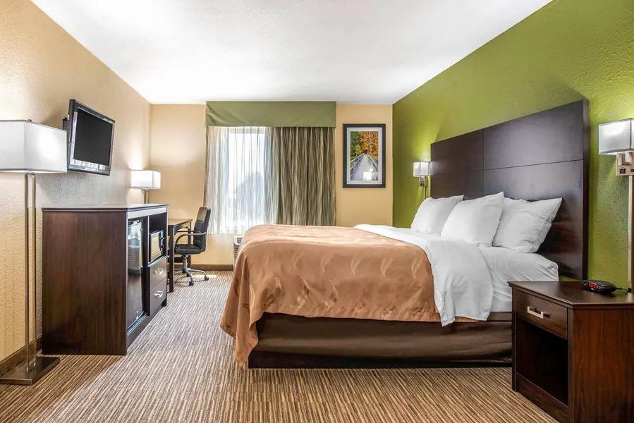Quality Inn & Suites Brandenburg - Fort Knox hotel detail image 6