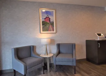 Quality Inn Marquette hotel thumbnail 2