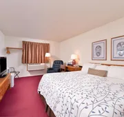 Americas Best Value Inn & Suites International Falls hotel detail image 5
