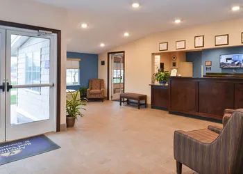 Americas Best Value Inn & Suites St. Clairsville Wheeling hotel thumbnail 2
