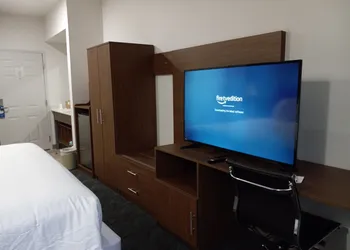 Comfort Inn Martinsville hotel thumbnail 6