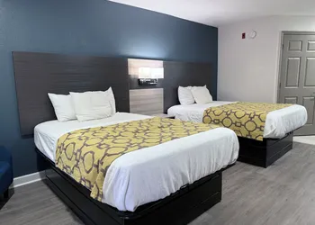 Baymont by Wyndham Grenada hotel thumbnail 5