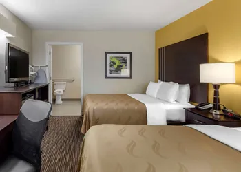 Quality Inn Seneca Clemson Area US-123 hotel thumbnail 6