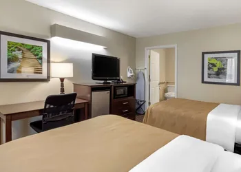 Quality Inn Seneca Clemson Area US-123 hotel thumbnail 7