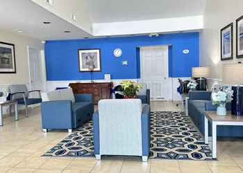 Baymont by Wyndham Greenwood hotel thumbnail 2
