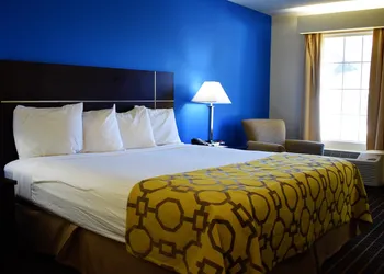 Baymont by Wyndham Greenwood hotel thumbnail 7