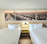 Days Inn by Wyndham McAllen hotel detail image 7