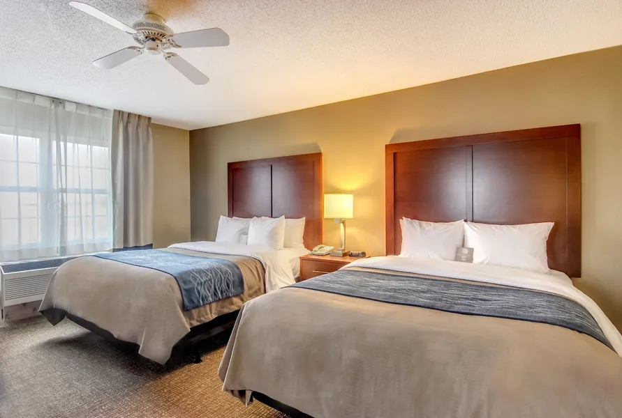 Comfort Inn & Suites Grafton - Cedarburg hotel detail image 6