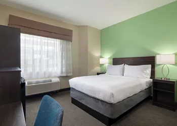 Garner Hotel Londonderry - Manchester by IHG hotel thumbnail 6