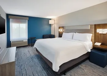 Holiday Inn Express Silver City by IHG hotel thumbnail 6