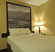 Super 8 by Wyndham Revelstoke BC hotel detail image 5
