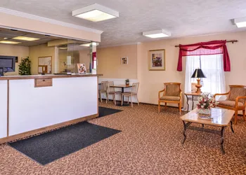 Americas Best Value Inn Alliance hotel thumbnail 3
