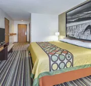 Super 8 by Wyndham Roswell hotel detail image 7