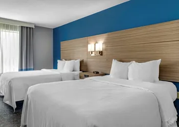 Comfort Inn & Suites Mansfield hotel thumbnail 5