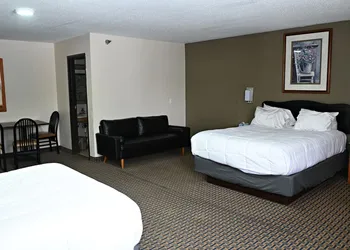 Rodeway Inn Hibbing hotel thumbnail 8