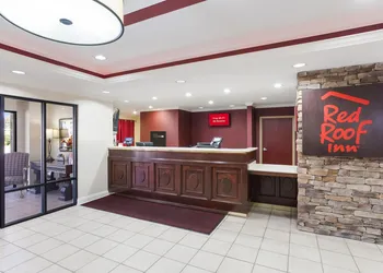 Red Roof Inn London I-75 hotel thumbnail 4