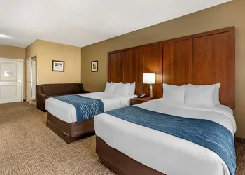 Comfort Inn & Suites El Dorado hotel thumbnail 4