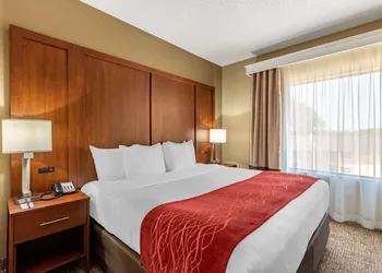 Comfort Inn & Suites El Dorado hotel thumbnail 5