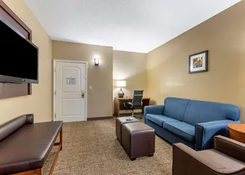 Comfort Inn & Suites El Dorado hotel thumbnail 6