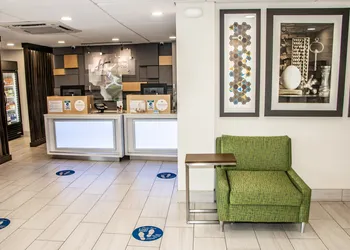 Holiday Inn Express Allentown North by IHG hotel thumbnail 2