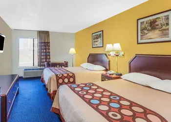 Super 8 by Wyndham Morristown/South hotel thumbnail 8