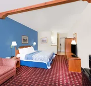 Days Inn & Suites by Wyndham Lordsburg hotel detail image 4