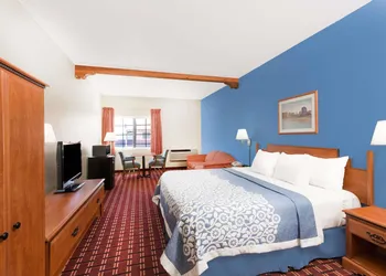 Days Inn & Suites by Wyndham Lordsburg hotel thumbnail 6