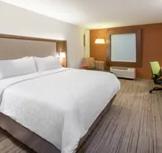 Holiday Inn Express & Suites Maryville by IHG hotel detail image 3